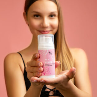 SUN KISSED – PROTECȚIE SOLARĂ MINERALĂ SPF UVA/UVB